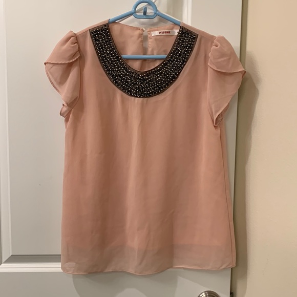 Pearly top - Picture 1 of 3